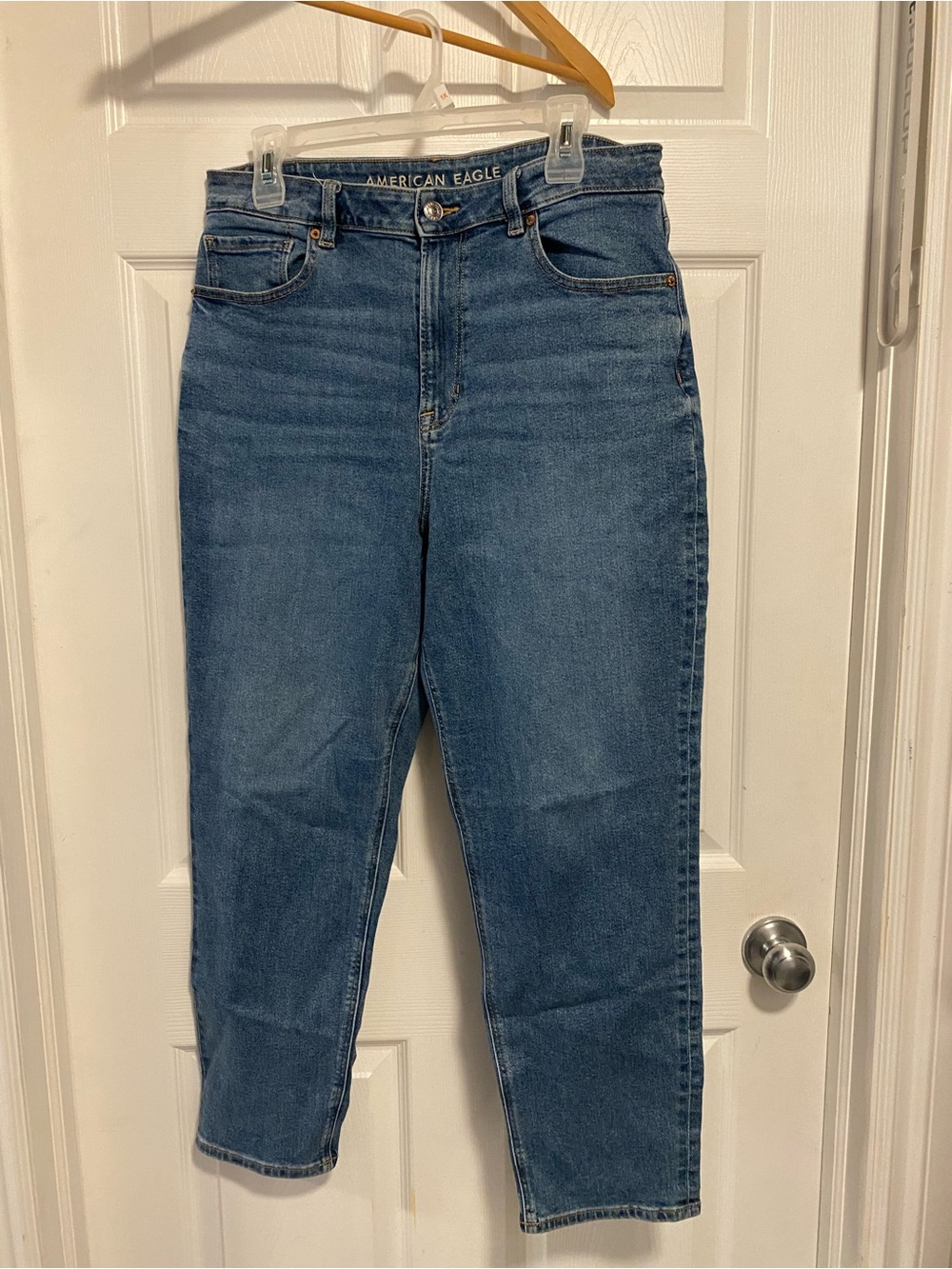 American Eagle Outfitters High-Rise Medium Blue Mom Jeans